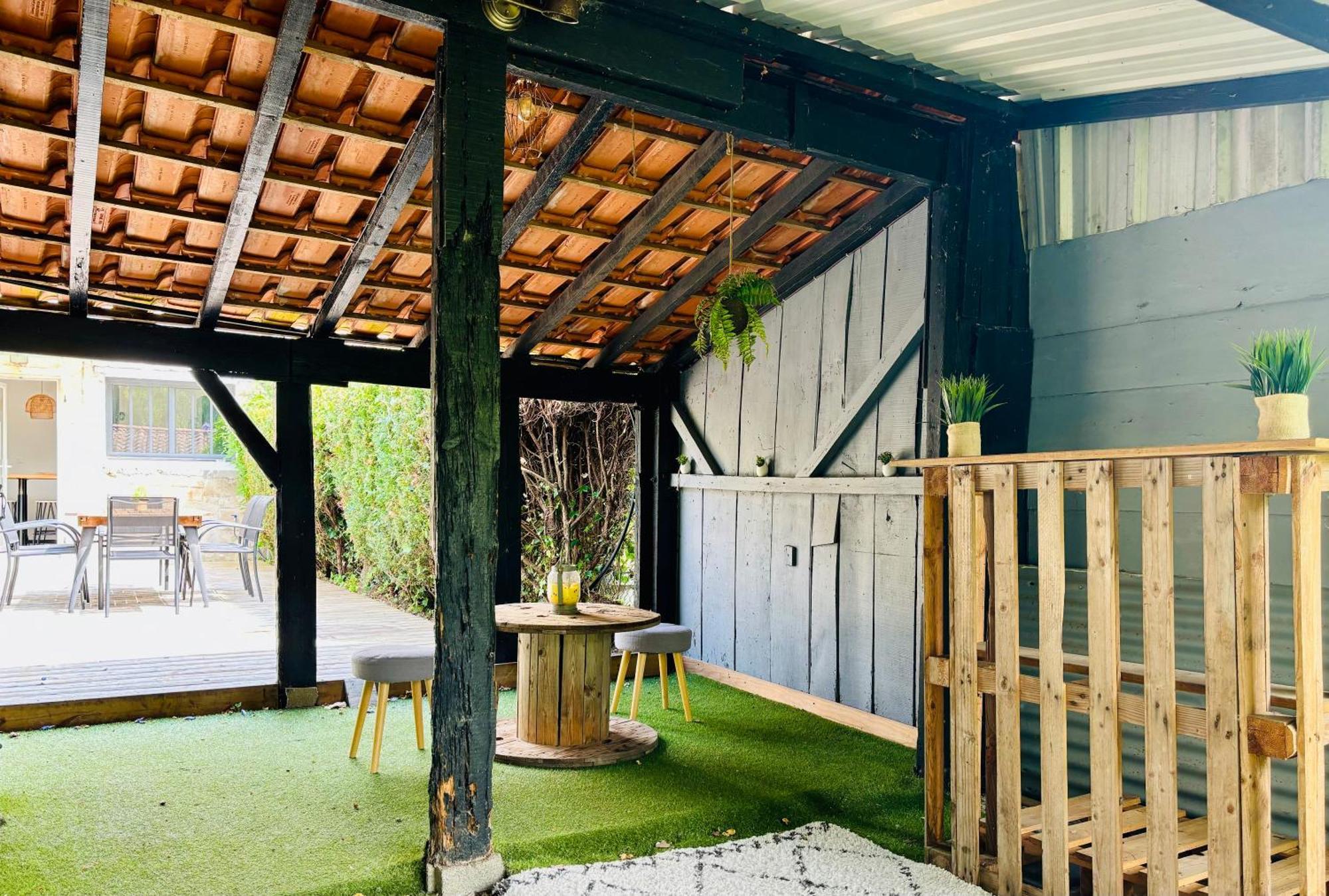 La Maison Du Parc, Charme Et Tranquillite Niort Dış mekan fotoğraf